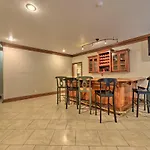 Bentonville Home With Pool Table, 2 Mi To Downtown!