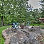 Bentonville Home With Pool Table, 2 Mi To Downtown!