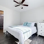 Trailside Townhouse - Close To Downtown & Bike Trails