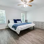 Trailside Townhouse - Close To Downtown & Bike Trails