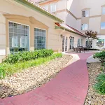 La Quinta By Wyndham Bentonville