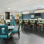 Holiday Inn Express Hotel & Suites Bentonville By Ihg