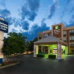 Holiday Inn Express Hotel & Suites Bentonville By Ihg