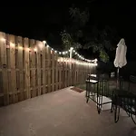 Perfectly Located 2 Bed/2 Full Bathroom/1 Sofa Bed
