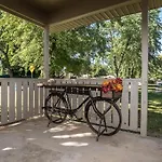 Steps To Bentonville Square & Trails