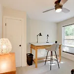Sunny And Chic Retreat With Spacious Yard And Patio!