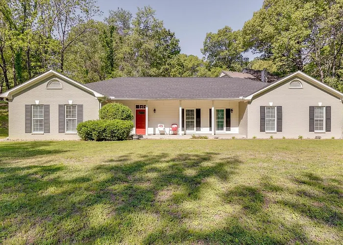 North Bentonville Vacation Rental Near Bike Trails