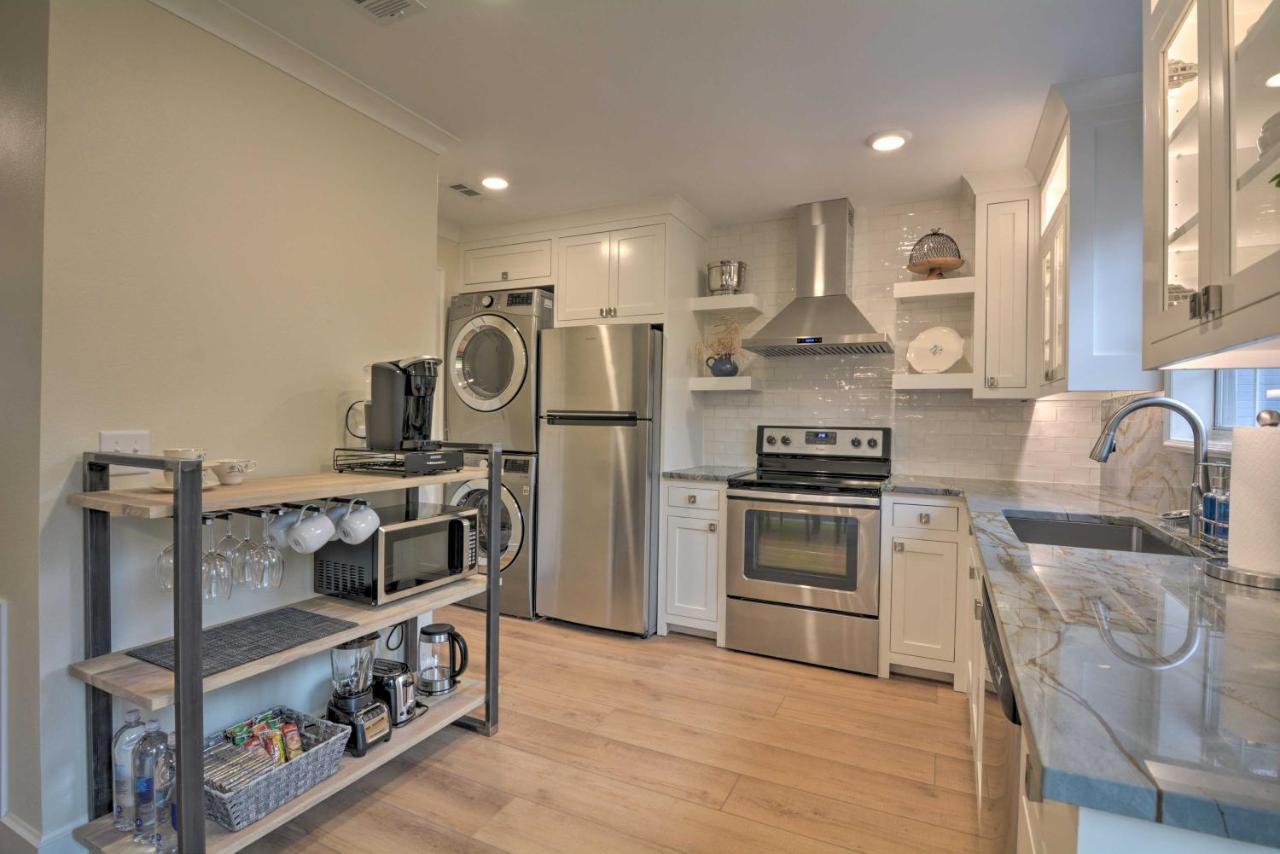 Updated And Modern House Less Than 1 Mi To Dtwn Bentonville! * Bentonville