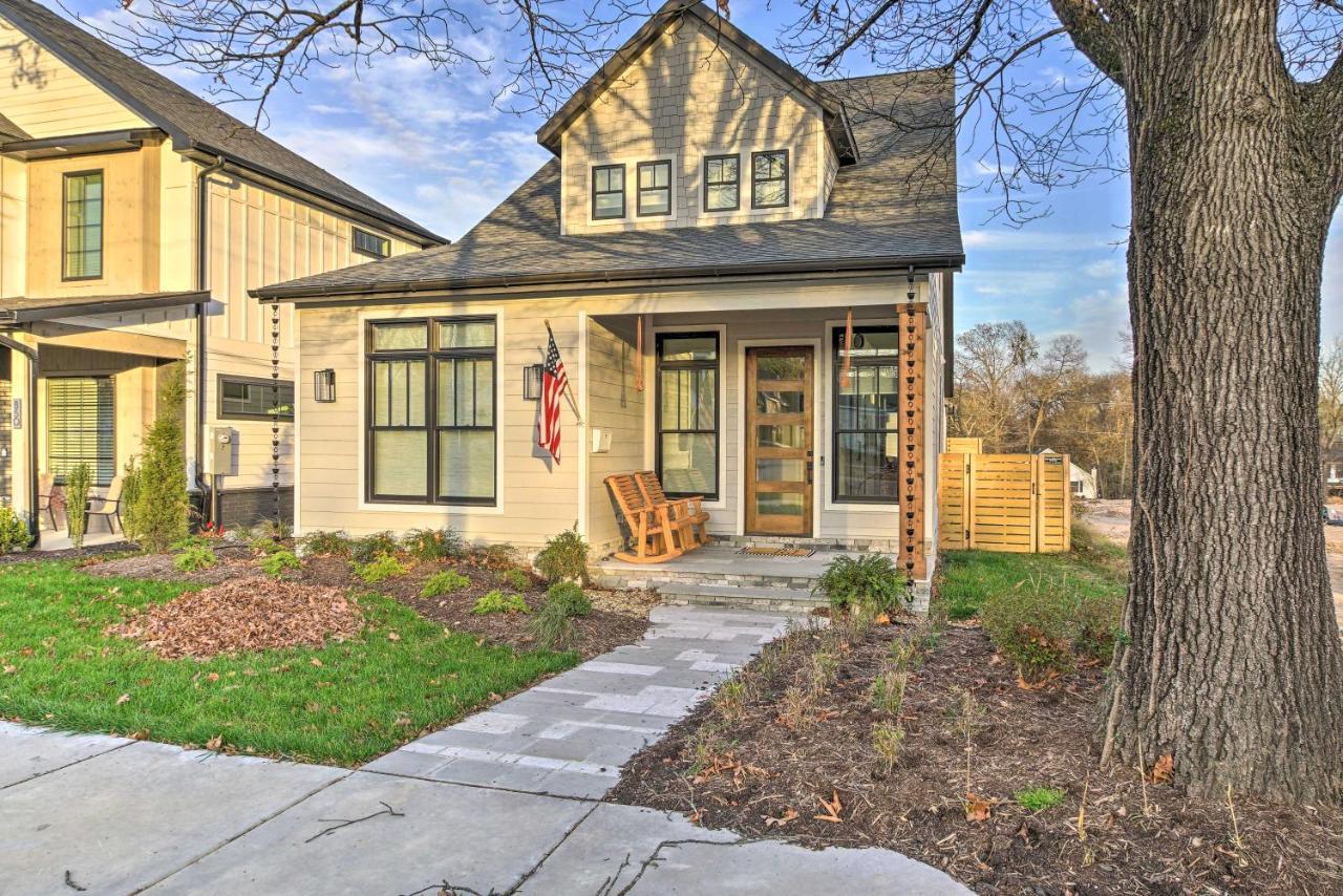 Airy Less Than 1 Mile To Square! Bentonville