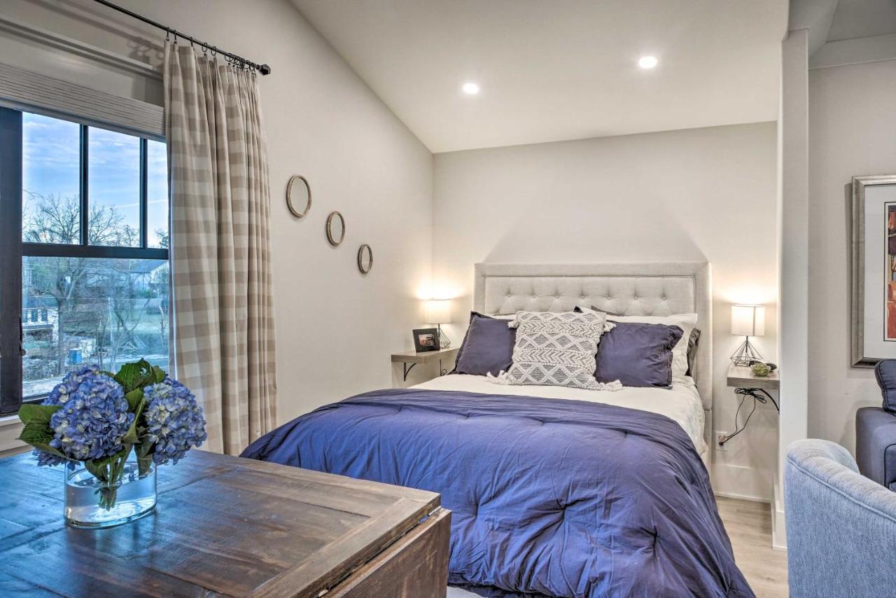 Airy Less Than 1 Mile To Square! * Bentonville