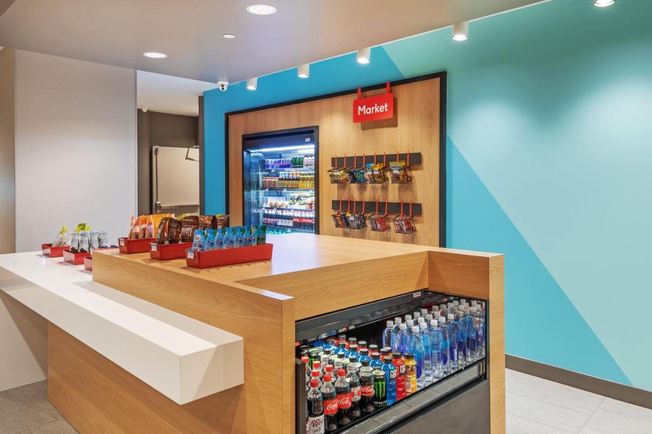 Hotel Avid - - Rogers By Ihg