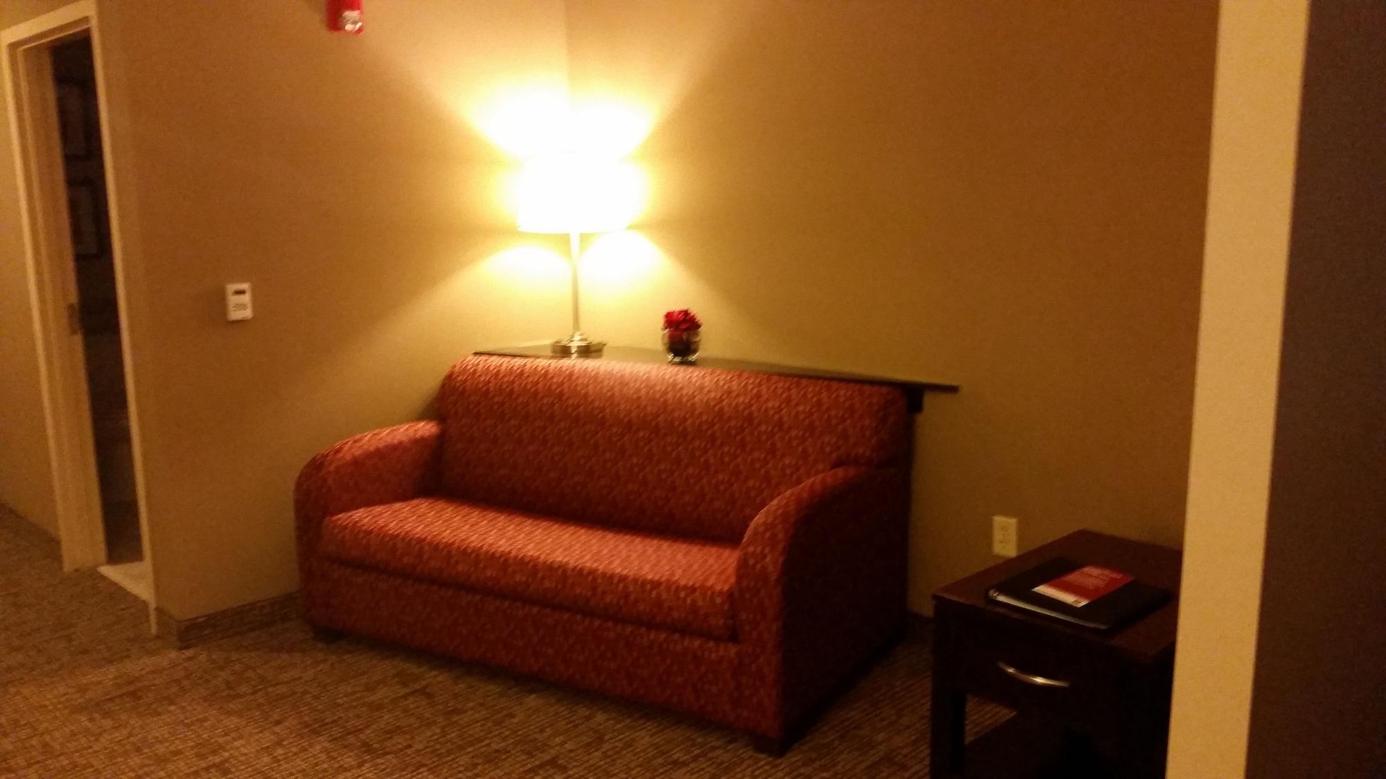 Hotel Comfort - Rogers 2*