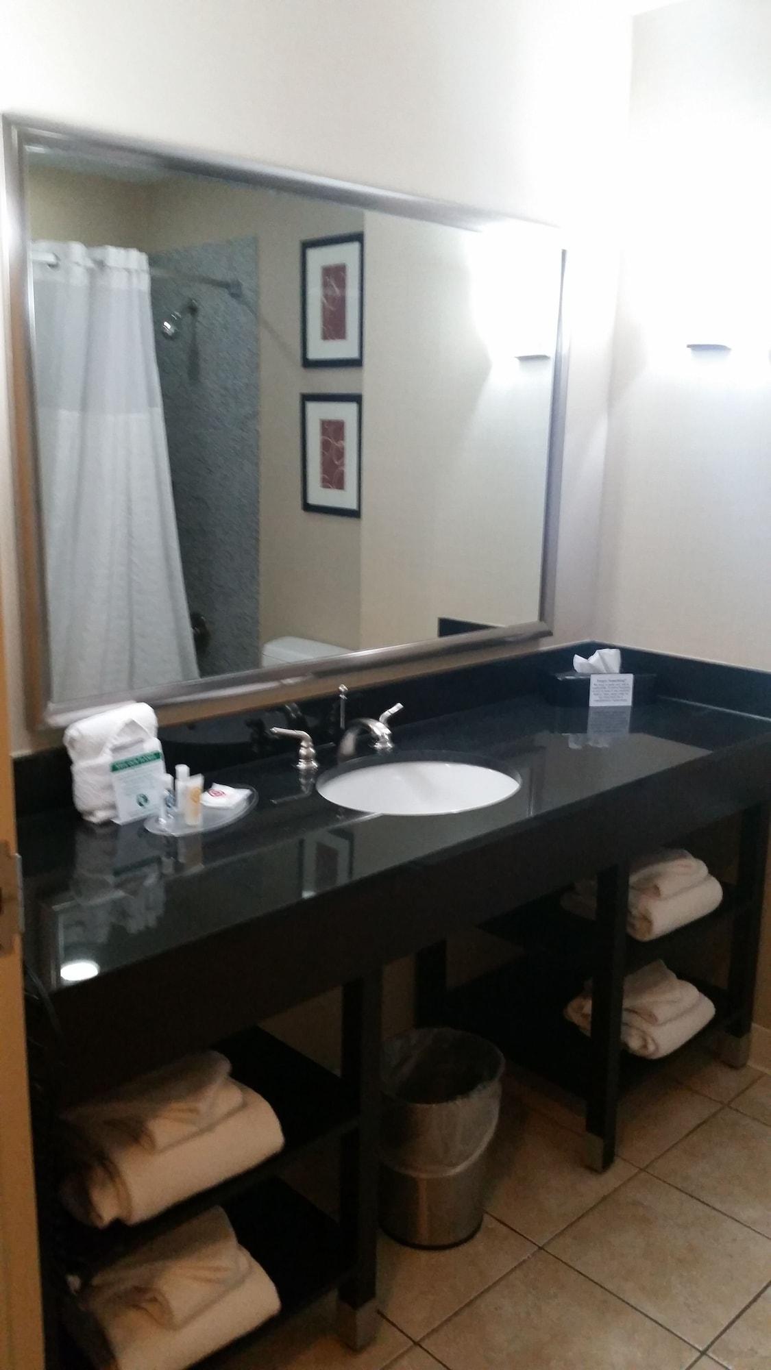 Comfort - Rogers Hotel Bentonville
