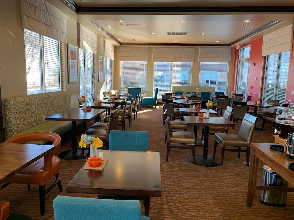 Hilton Garden Rogers 4* Bentonville