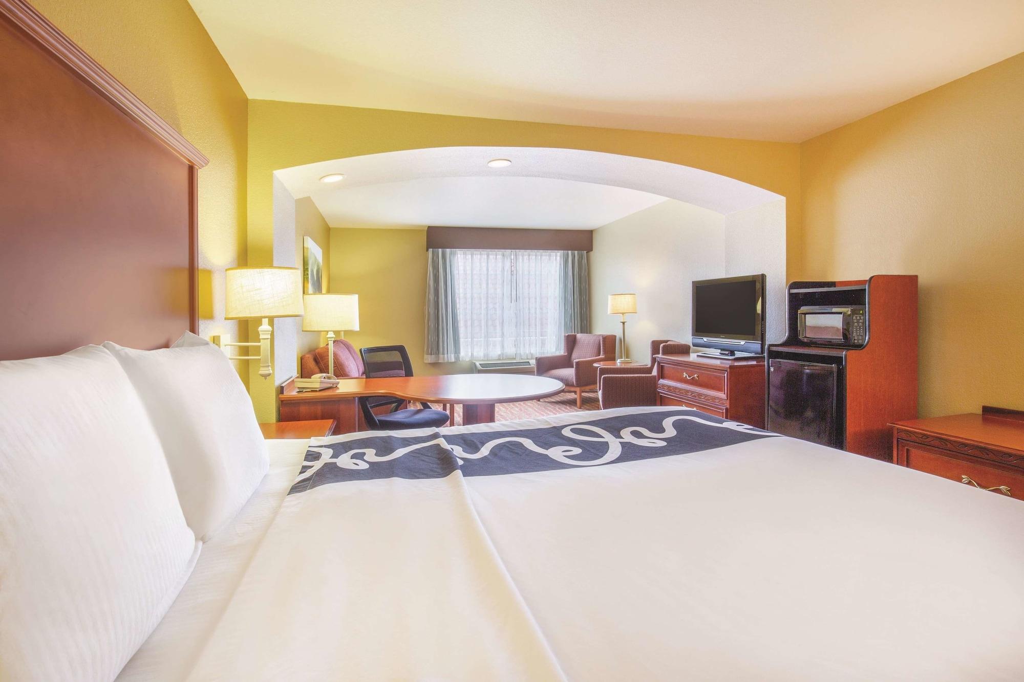 Hotel La Quinta By Wyndham 3*