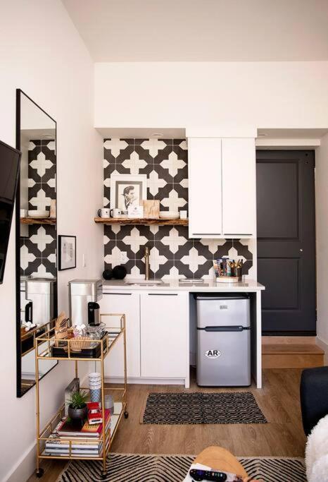 Apartment The On Ast., Downtown Near All!
