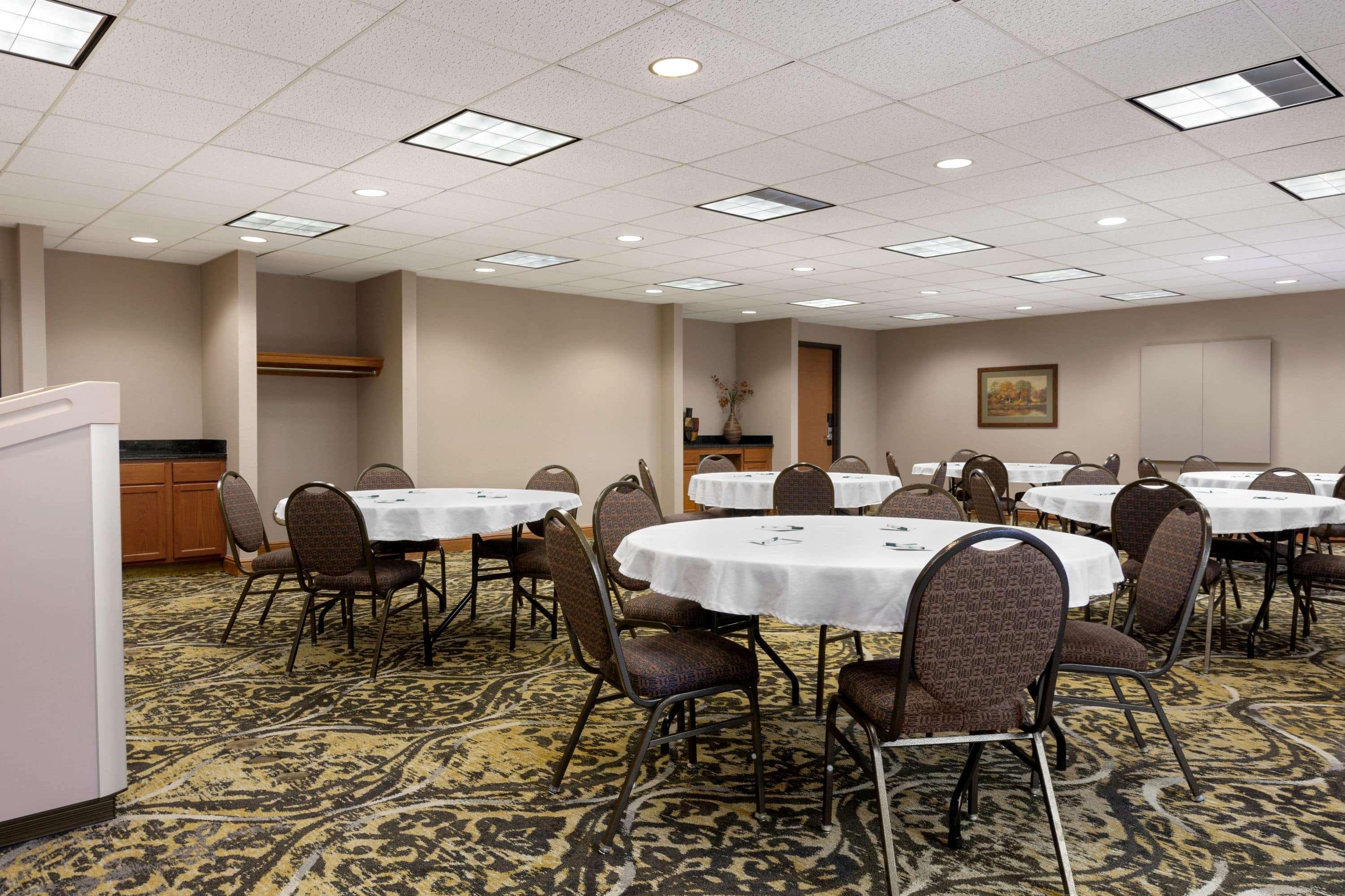 Hotel Wingate By Wyndham Bentonville