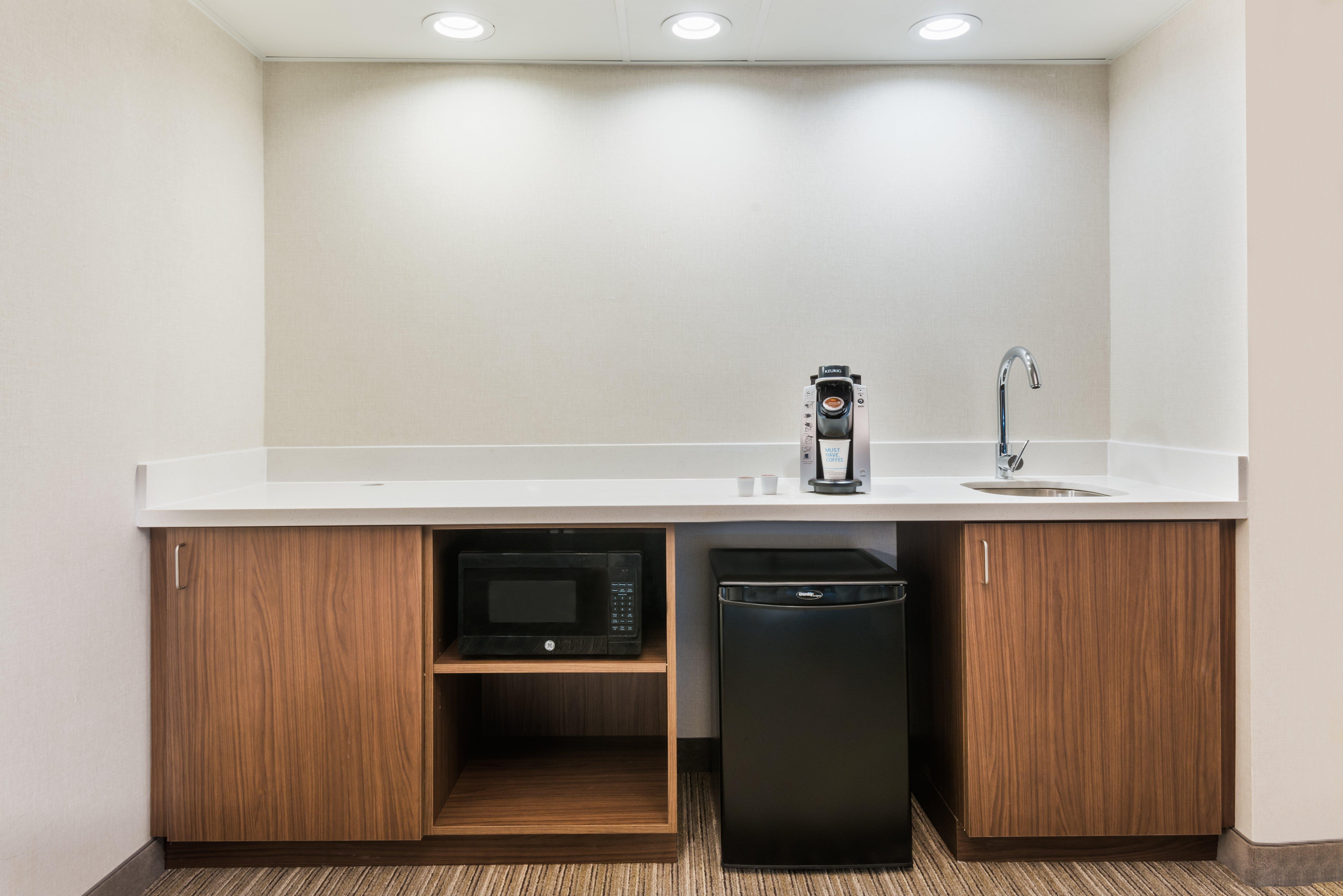Hotel Express & By Ihg