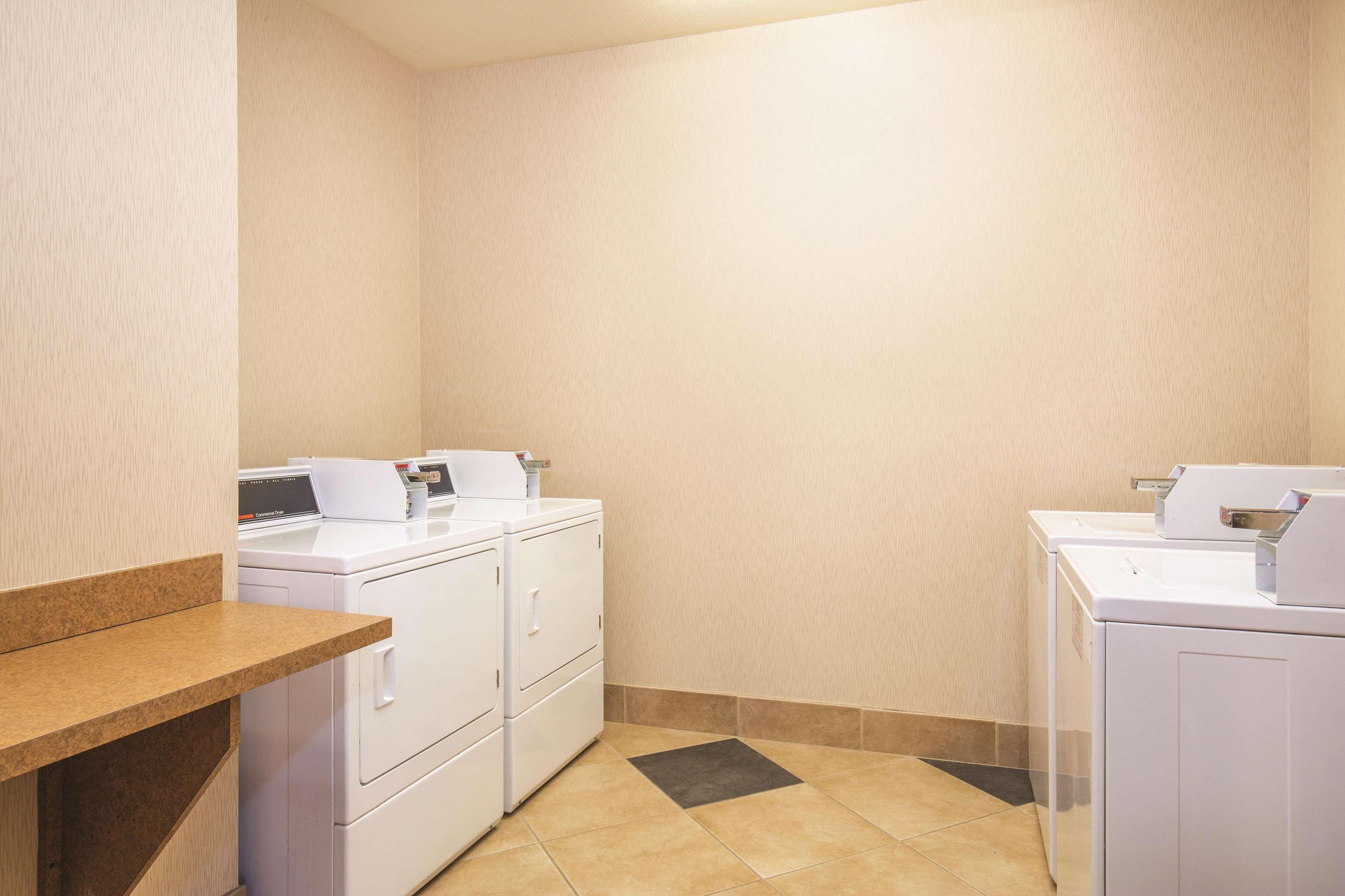 Hotel La Quinta By Wyndham 3*