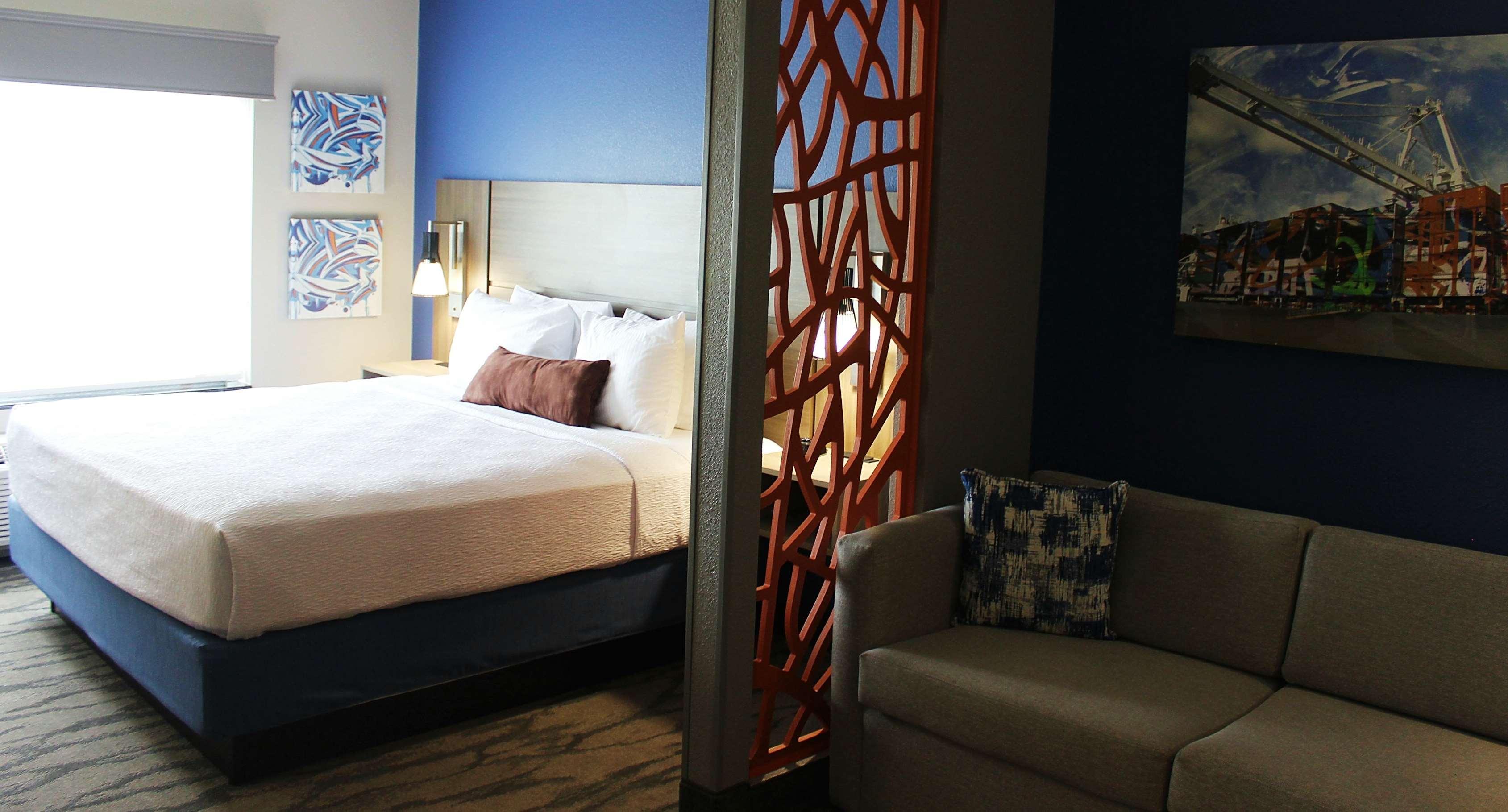 Best Western Plus Castlerock & 3*