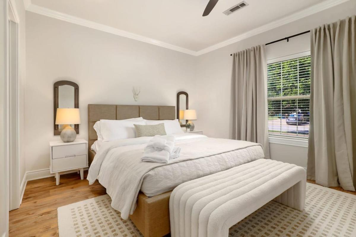 Holiday home Poolside Place-game Room-mtb-friendly