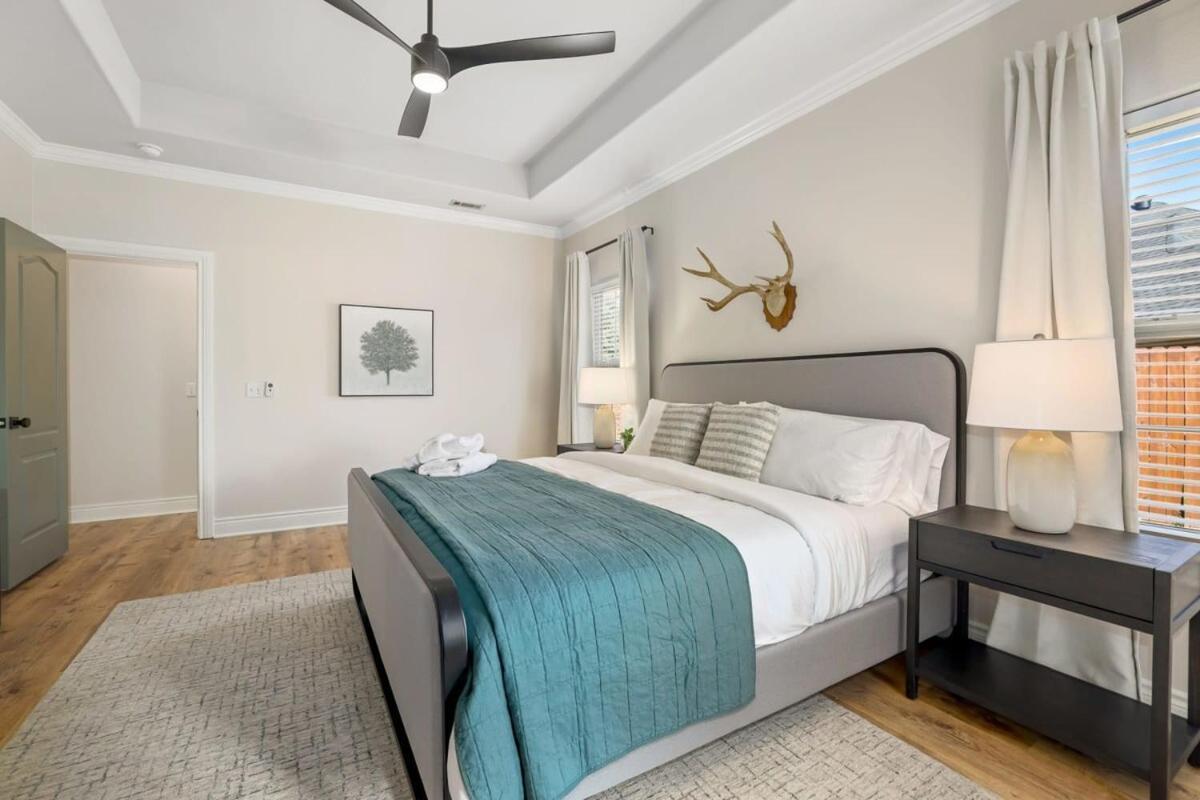 Holiday home Poolside Place-game Room-mtb-friendly