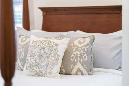 The Warhol - Pet-friendly Bentonville