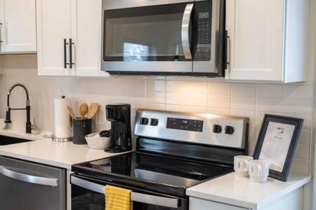 The Warhol - Pet-friendly Holiday home Bentonville