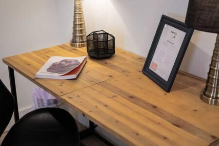 The O'keeffe-2nd Floor Boutique Holiday home Bentonville
