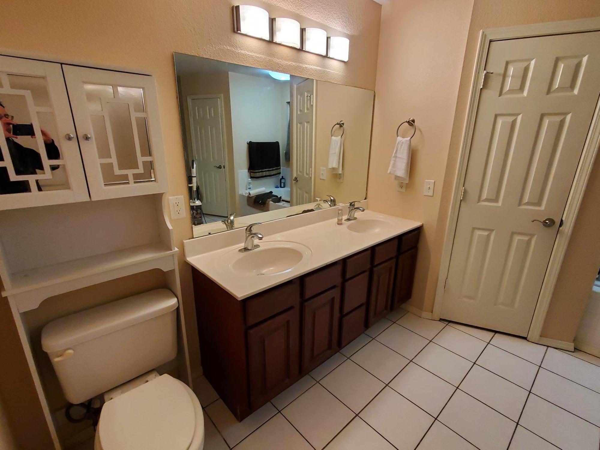 Master Bed & Bath Just For Bentonville