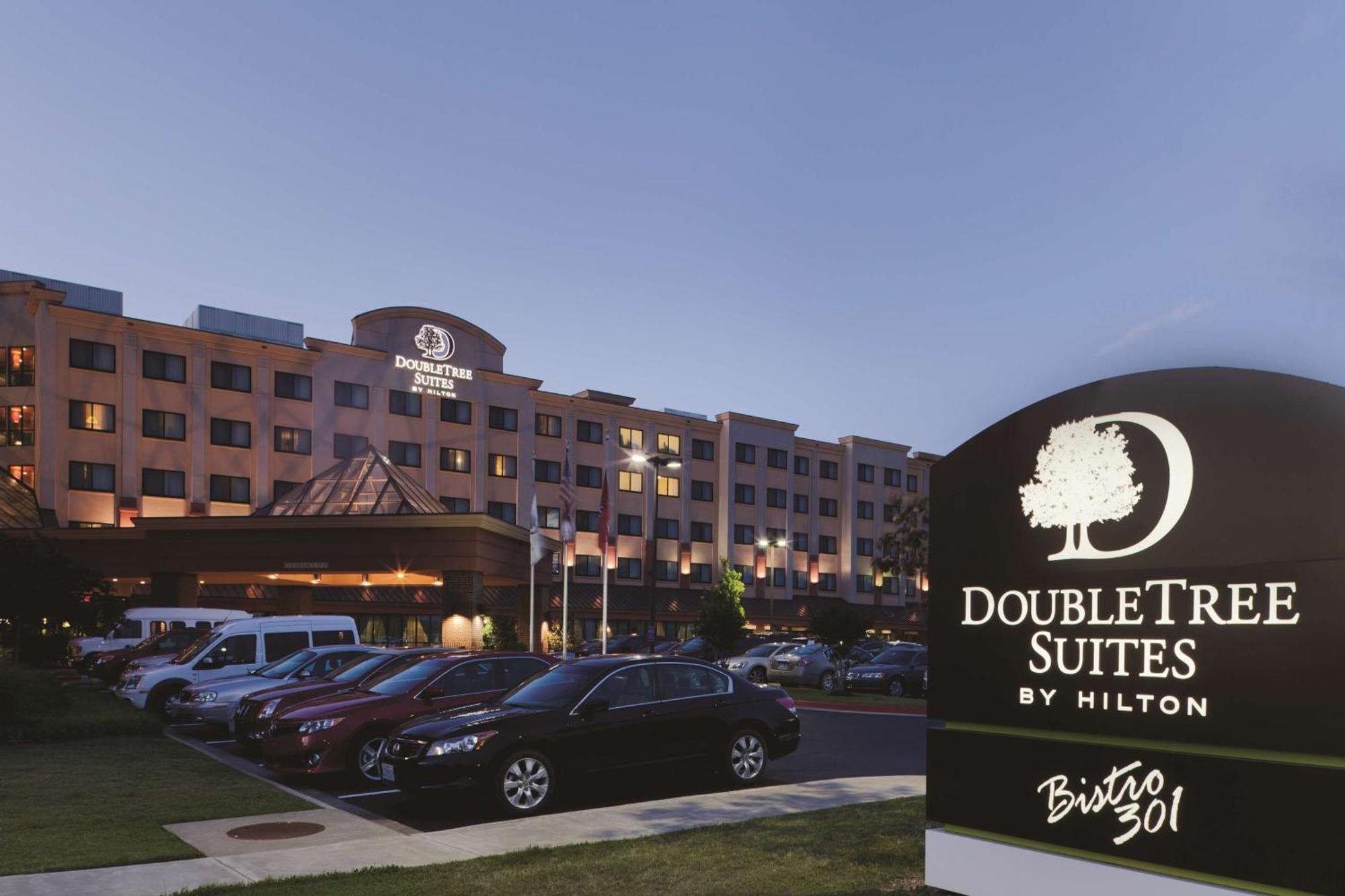 Doubletree By Hilton Bentonville