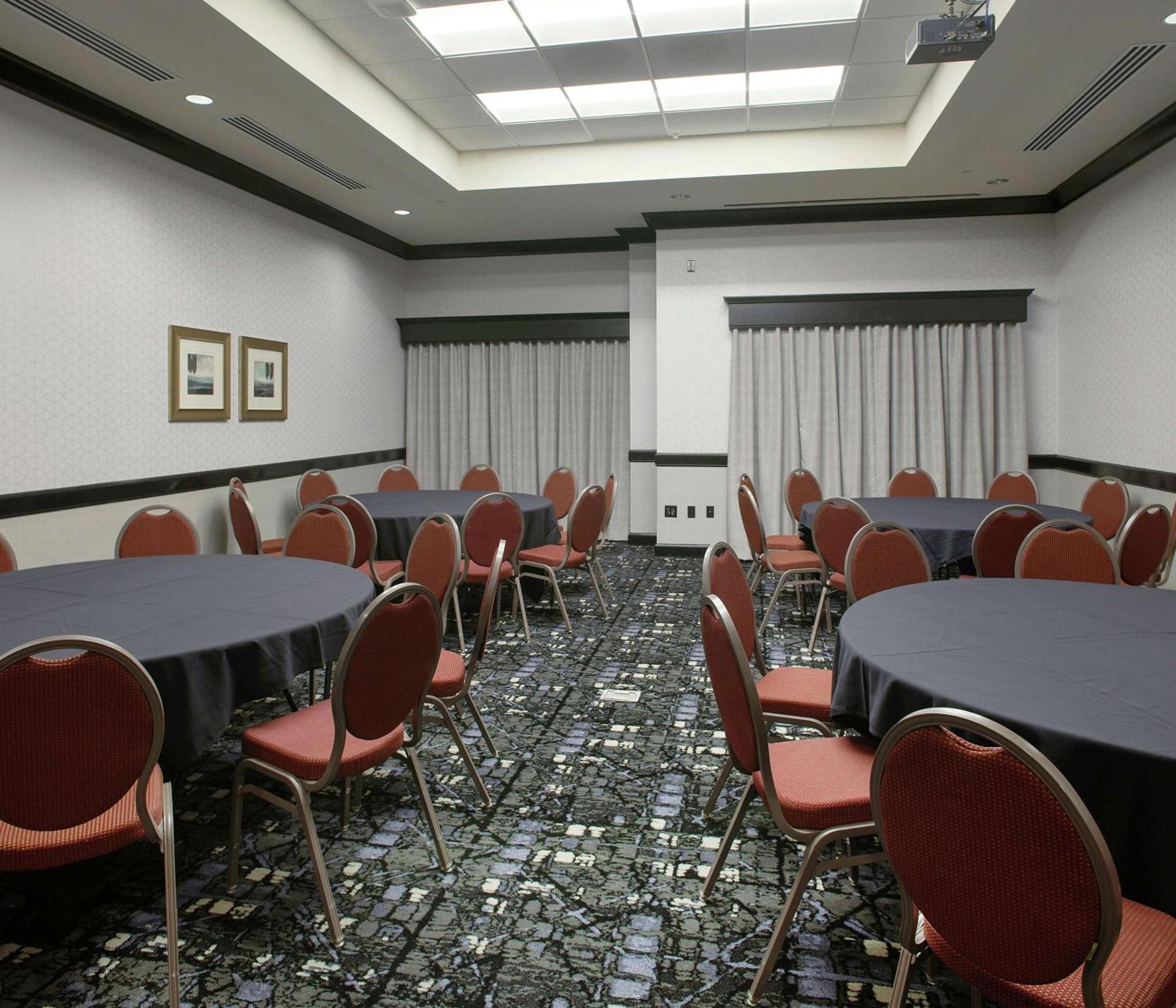 Doubletree By Hilton 4*