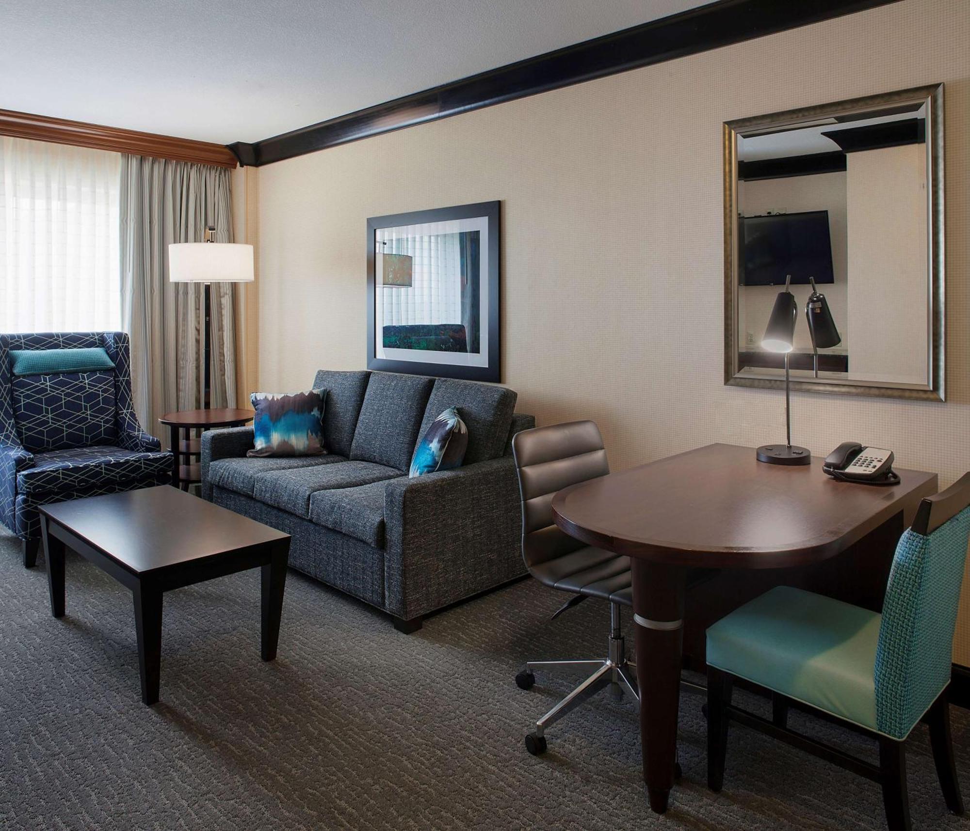 Doubletree By Hilton Bentonville