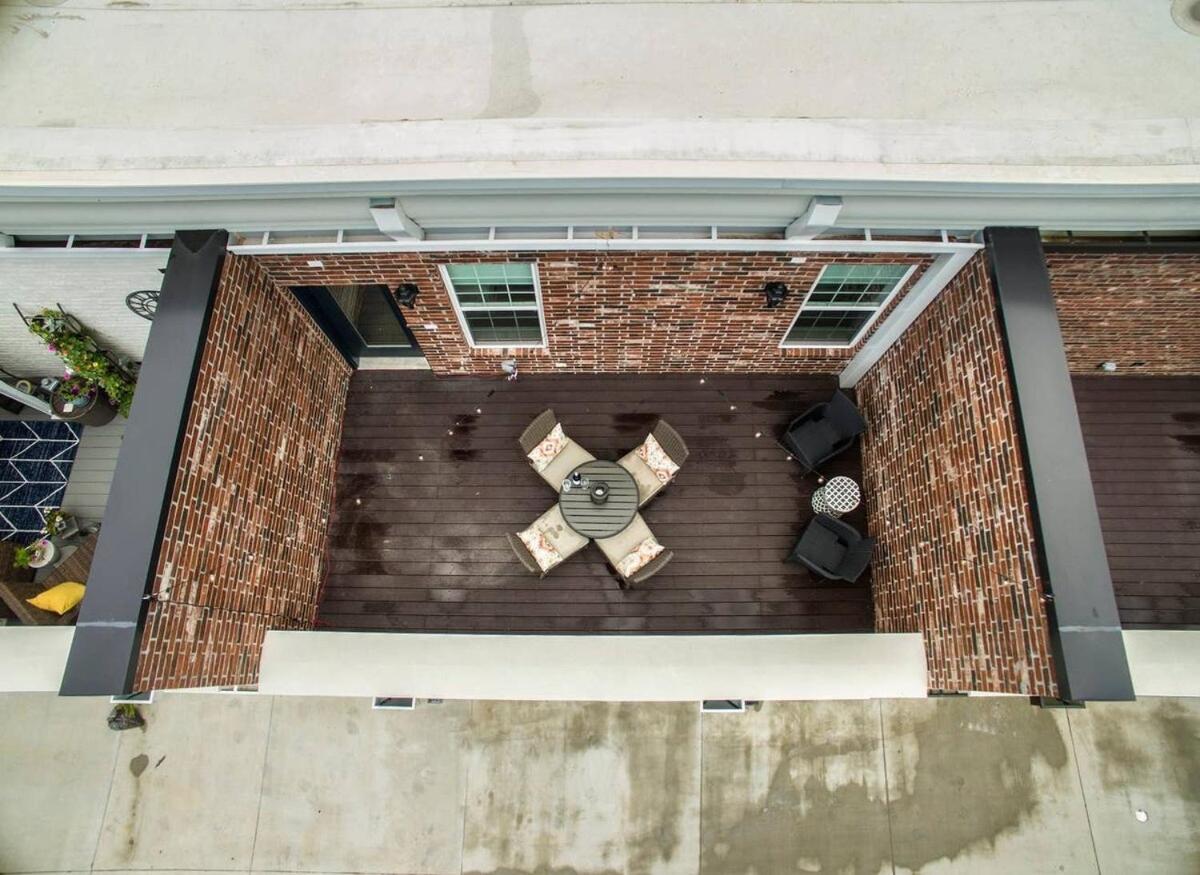 Holiday home The Brownstone-1 Block To Downtown Bentonville