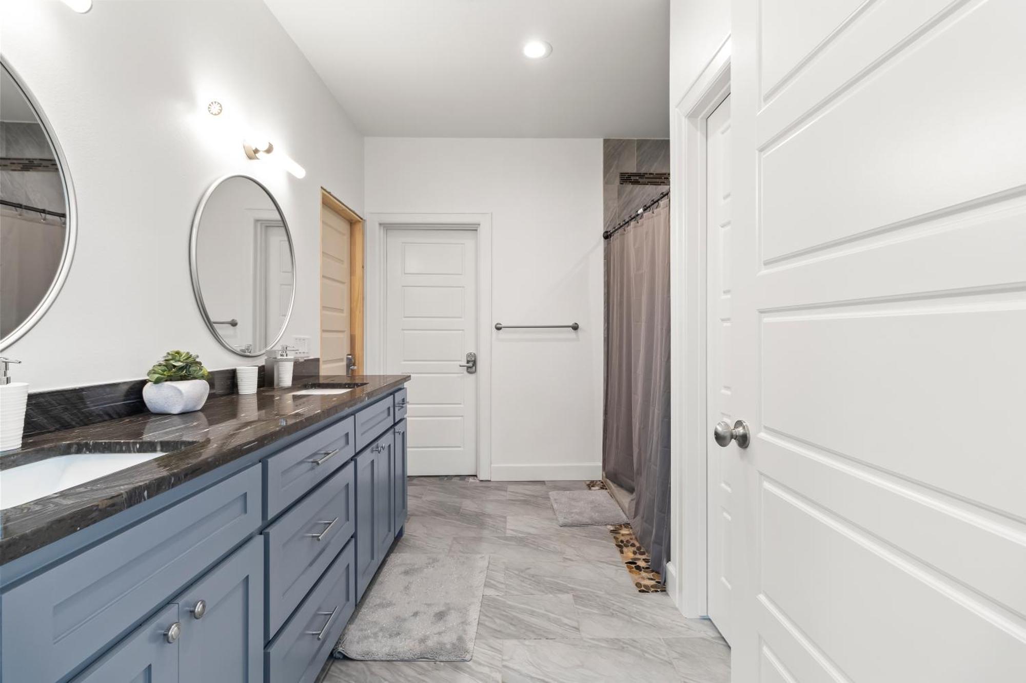 Hook St Art Pad: Just 5 Mins To Downtown Vibes! Holiday home