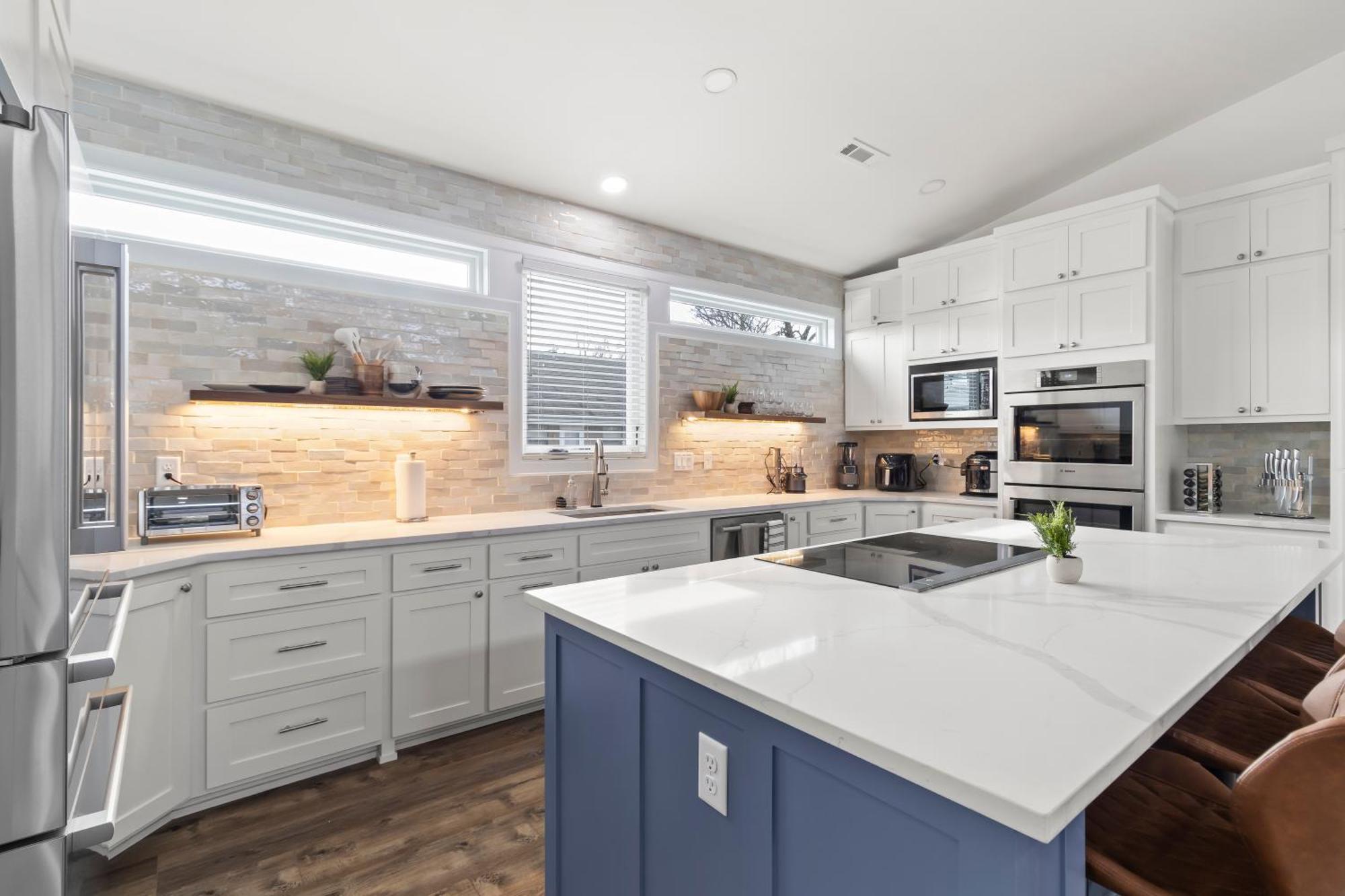 Holiday home Hook St Art Pad: Just 5 Mins To Downtown Vibes! *