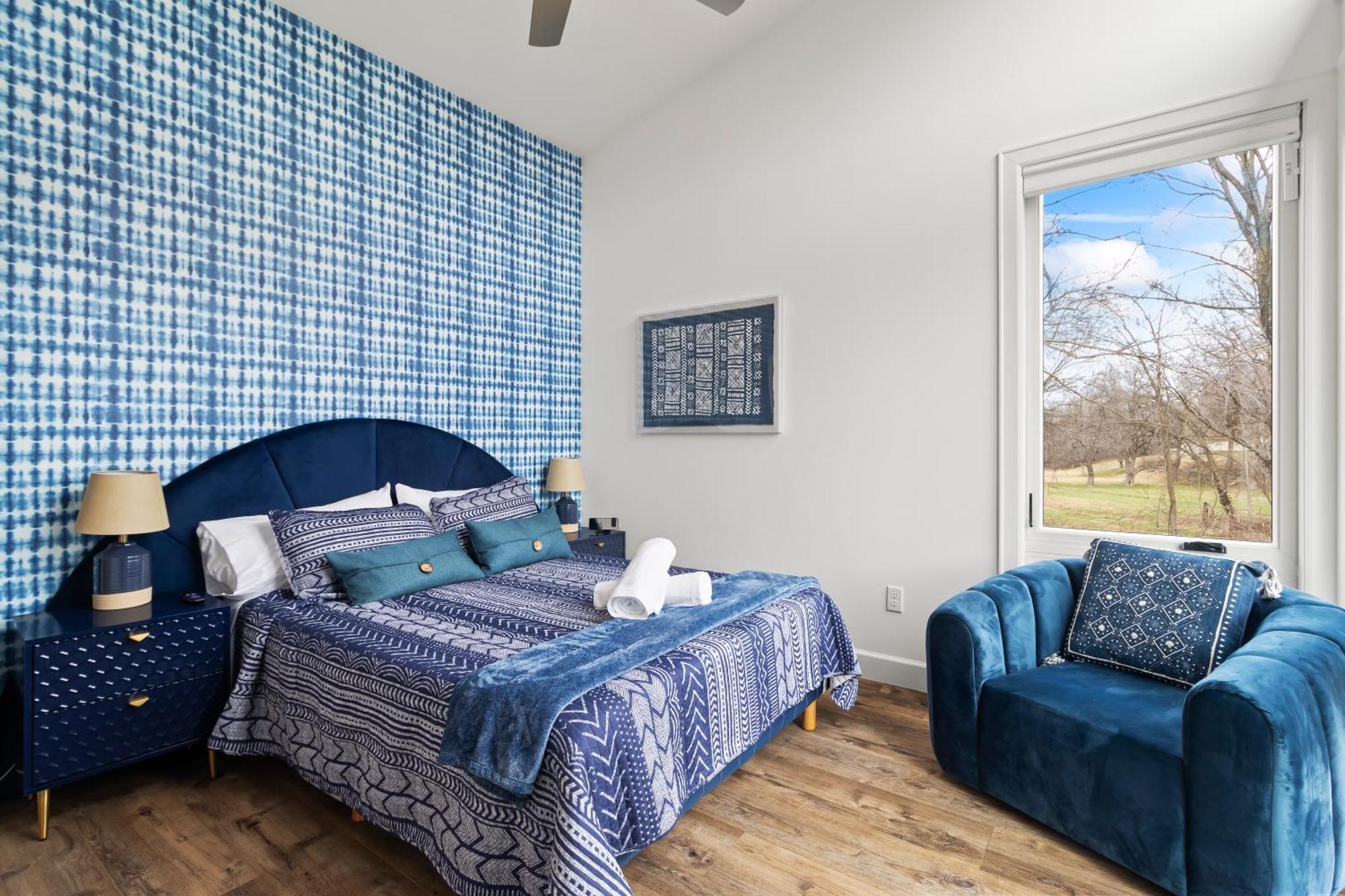 Holiday home Hook St Art Pad: Just 5 Mins To Downtown Vibes!
