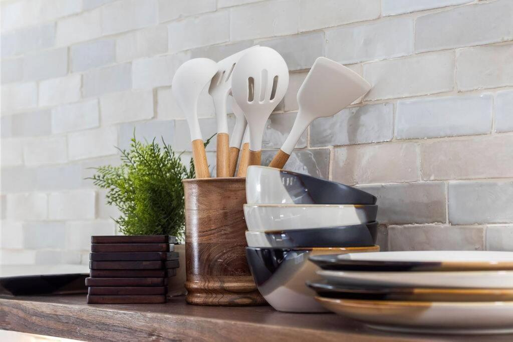 Hook St Art Pad: Just 5 Mins To Downtown Vibes! * Bentonville