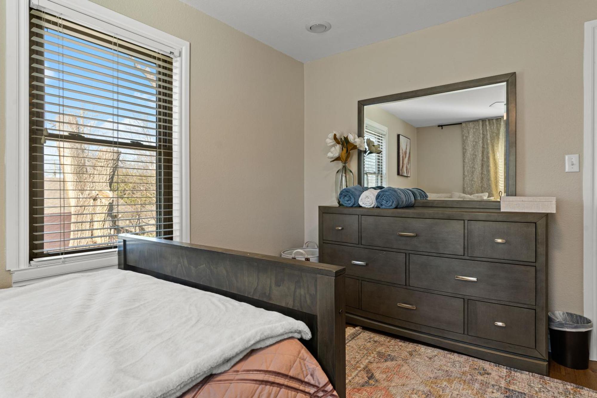 Bella Elegant Family Retreat In Downtown Bentonville