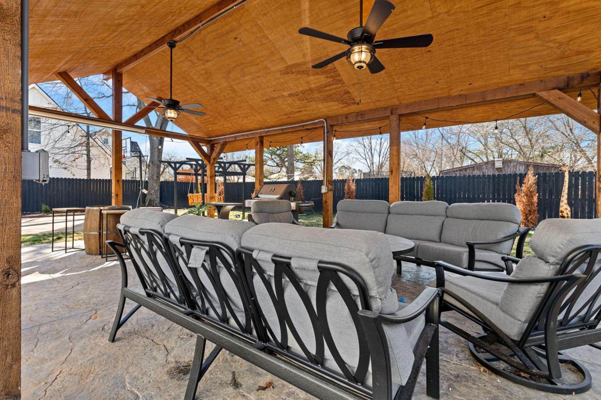 Holiday home Bella Elegant Family Retreat In Downtown Bentonville