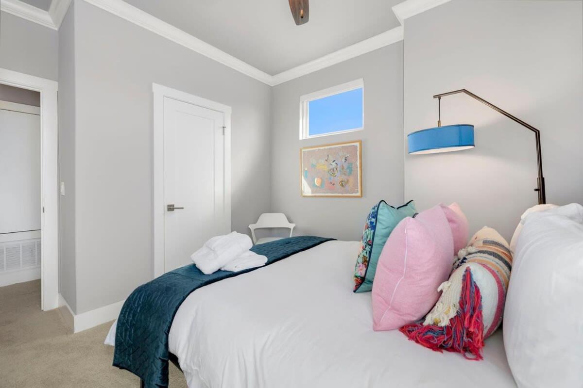 Be Downtown-walk To Square- Bikes Available Holiday home Bentonville