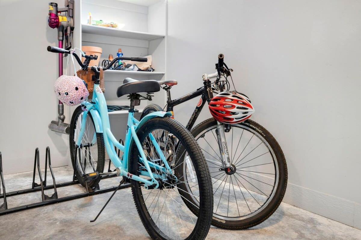 Be Downtown-walk To Square- Bikes Available Holiday home