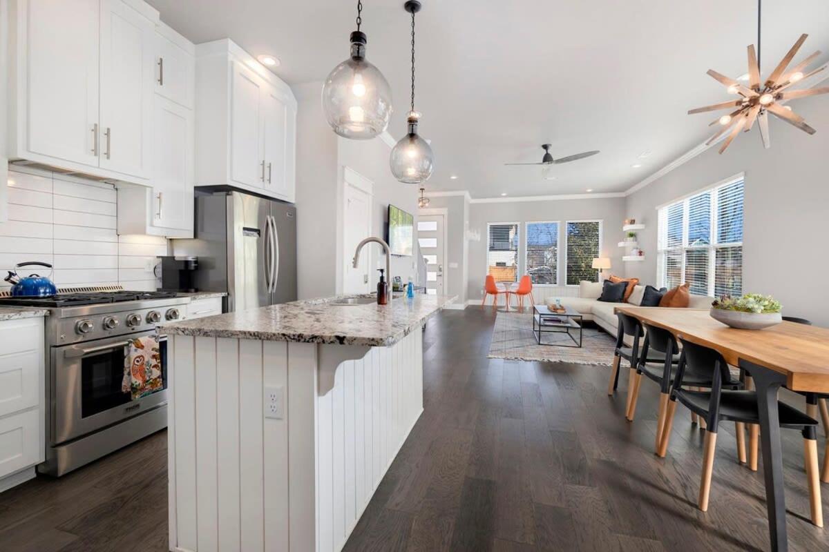 Holiday home Be Downtown-walk To Square- Bikes Available Bentonville