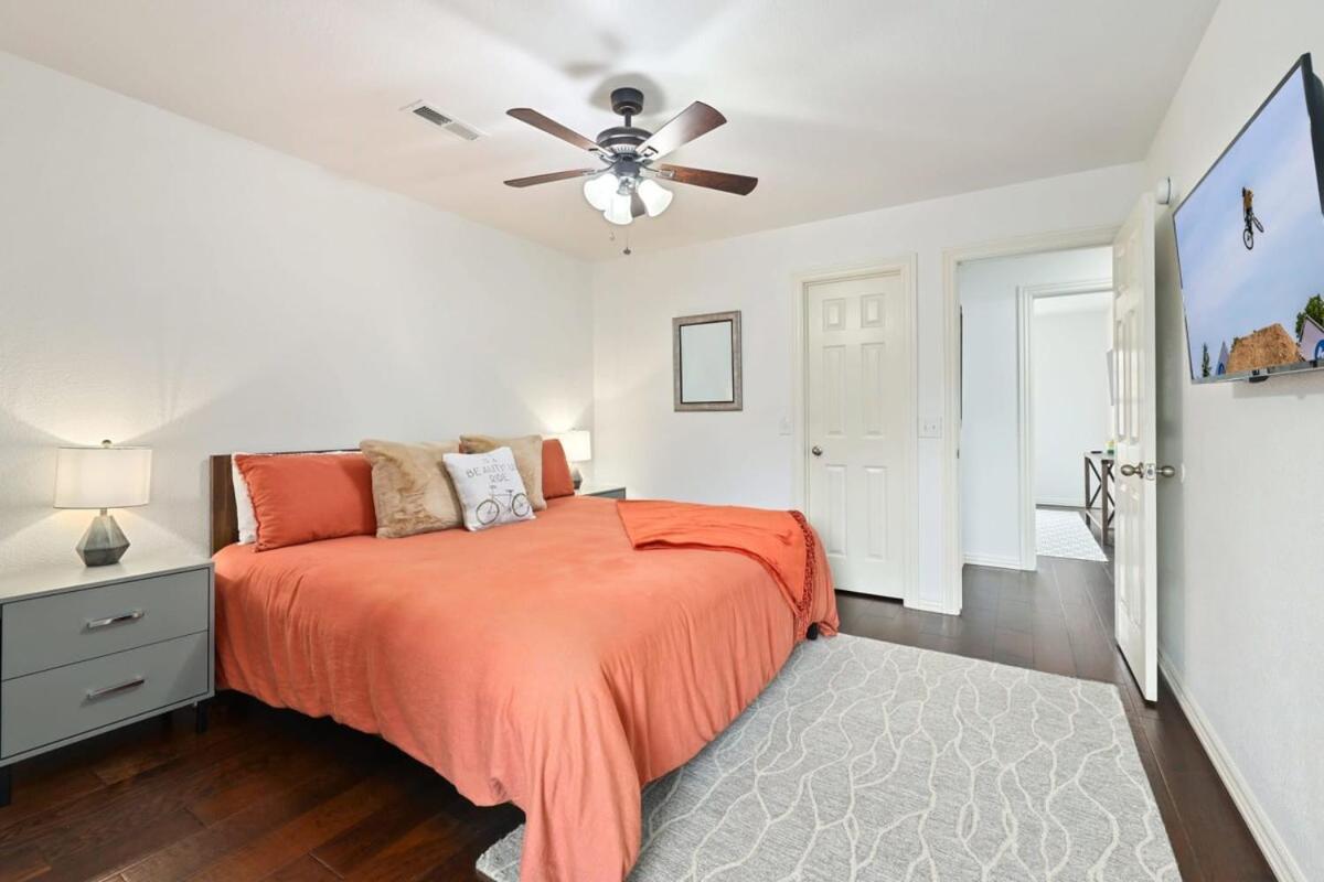 Club Coler- Ultimate Bike Home-near Dt * Bentonville