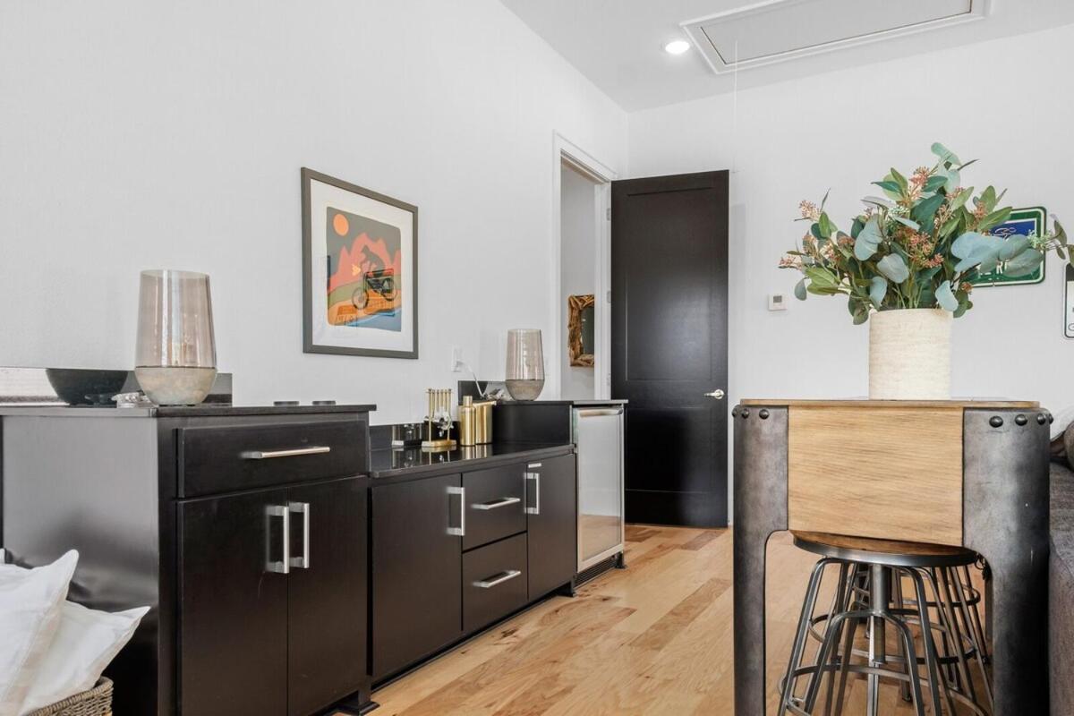 The Fillmore - Hot Tub - 1 Mi To Downtown Holiday home *