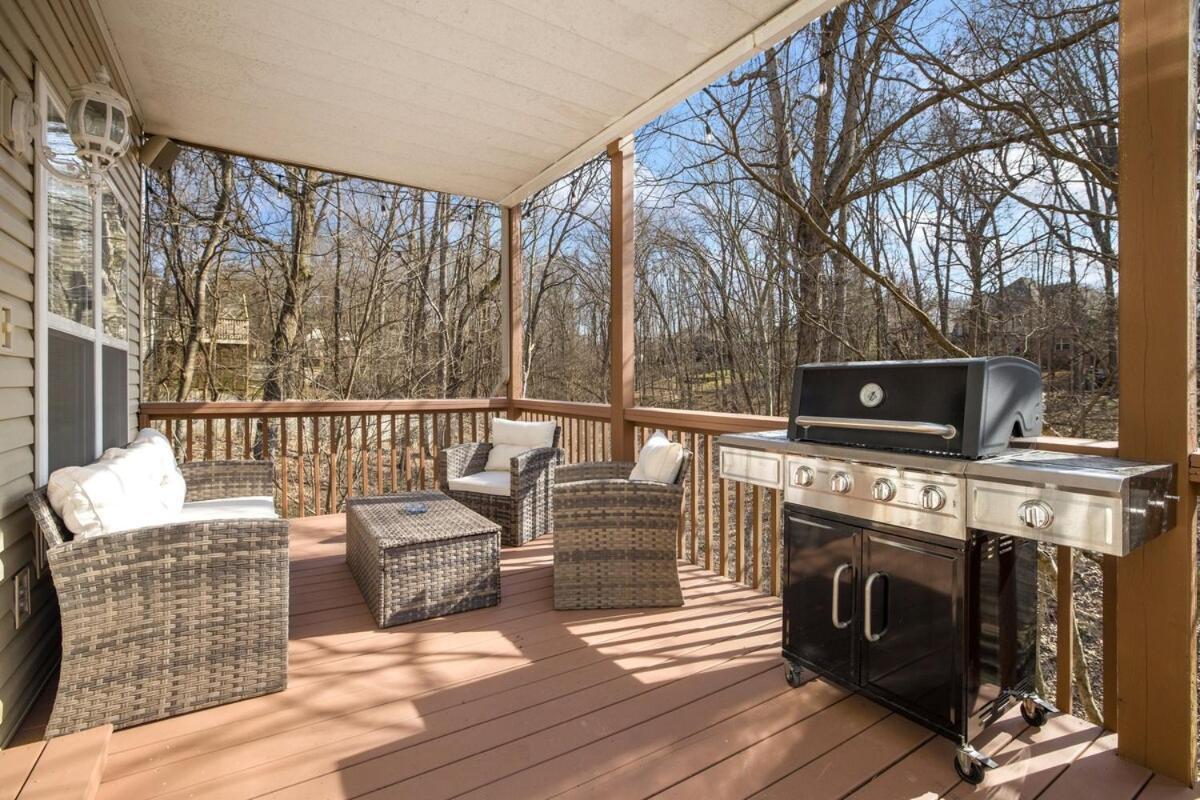 The Genesis-bike Friendly-hot Tub- Sleeps 15 * Bentonville