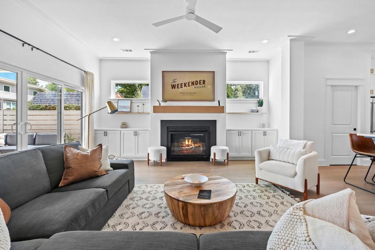 The Weekender House Pool Downtown Holiday home Bentonville