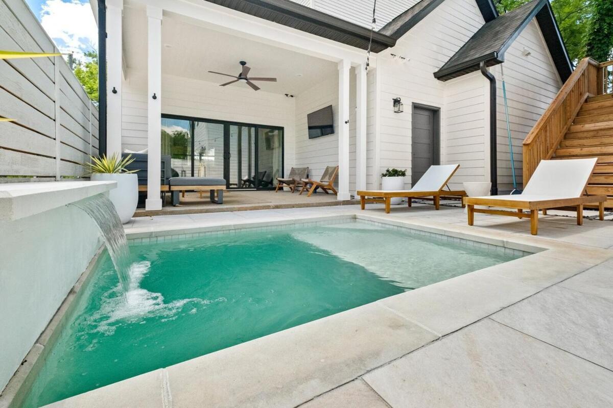 The Weekender House Pool Downtown * Bentonville