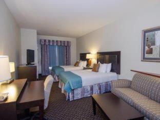 Best Western Plus Castlerock &