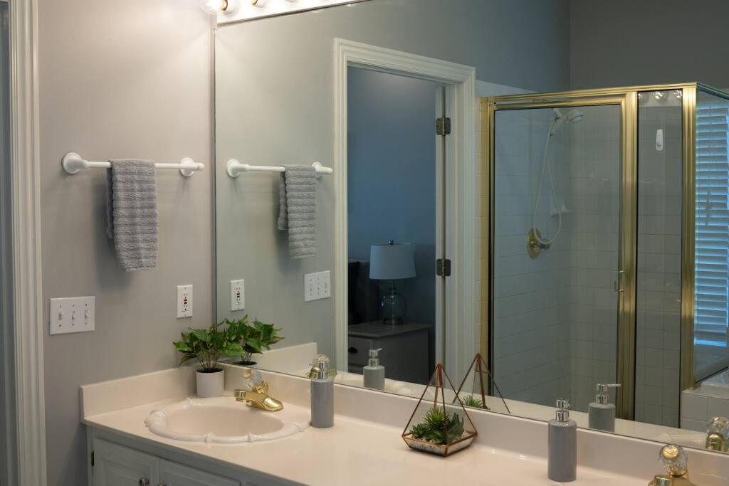 Holiday home Walking Distance To Coler Mtn Bike - 3br 2ba